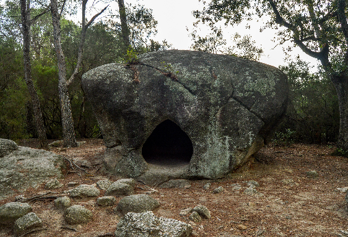 La Pedra Foradada